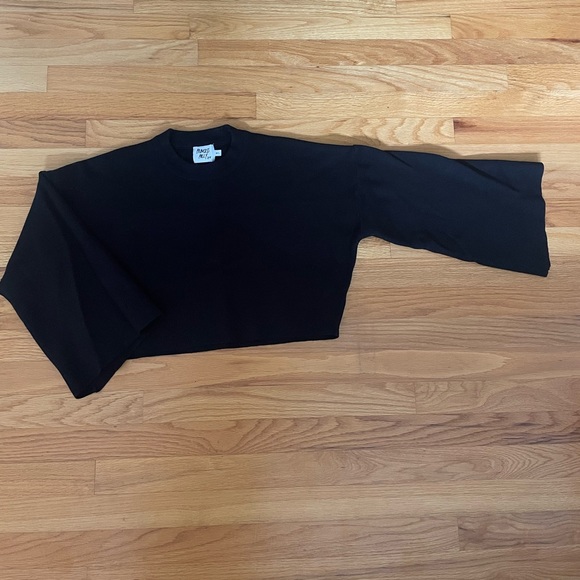 Princess Polly cropped sweater - Picture 2 of 3